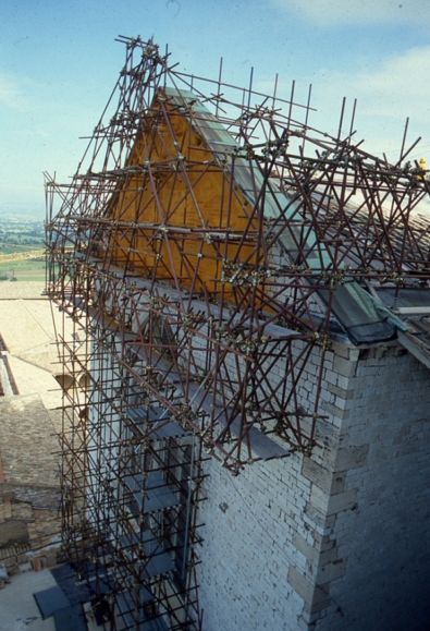 s_francesco_ponteggio_esterno